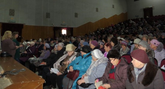 Школа садоводов в Кирове открылась лекцией про огурцы