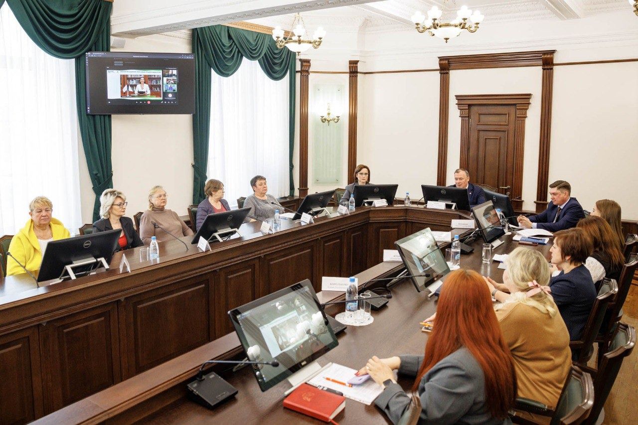 Олег Валенчук принял участие в работе II межрегионального интернет-форума садоводов, огородников «Садоводы онлайн»